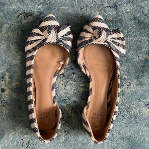 Striped pointy toe flats